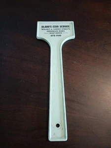 BLAHOS ESSO SERVICE STATION, VERSAILLES OH, ICE SCRAPPER - Picture 1 of 3