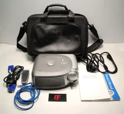 Dell 1200MP Gray Silver DLP SVGA Portable Projector Complete With Case EL4622 - Image 1 of 4