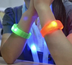 6 xBANGLE BRACELET FLASH GLOW BAND LIGHT-UP LED MOTION SOUND ACTIVATED WRISTBAND - Picture 1 of 15