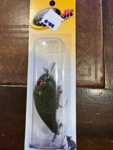 Pre-Pradco Bandit 100 Crankbait Yellow Pack Very Rare Watermelon Red Color 100WW - Picture 1 of 4