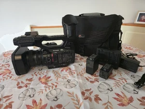 Panasonic HC-X2E 4K Professional Camcorder Video Camera 15MP 1.0-type Sensor - Picture 1 of 12