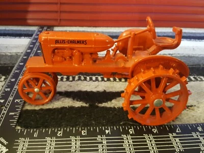 Allis Chalmers RC 1/16 Diecast Farm Tractor Replica Collectible By Scale Models  - Image 1 of 4