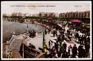 Southport Lower Promenade And Kings Gardens Merseyside RP Valentines Postcard - Picture 1 of 2