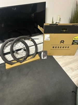 Carbon Laufradsatz Reserve 52/63 700c DT Swiss 350 - Bild 1 von 4