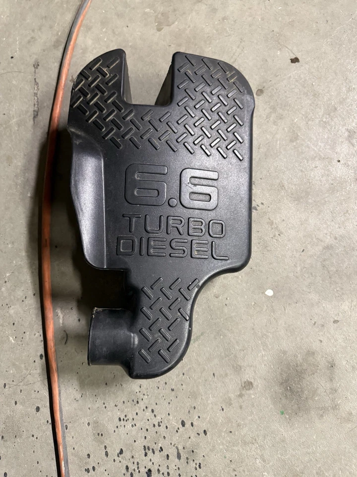 Duramax 6.6L Resonator 03 2500 HD Foto 1 de 1