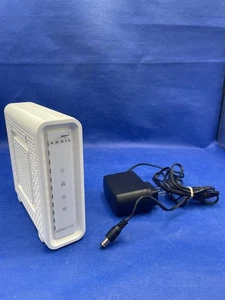 ARRIS (SB8200v3) - Cable Modem - Fast DOCSIS 3.1 32x8 Gigabit Cable Modem - Picture 1 of 10