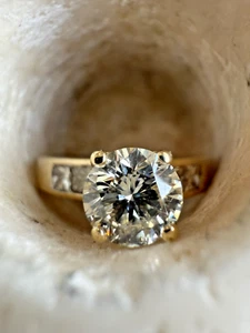 Ladies ESTATE 14k Yellow Gold NATURAL Round / Princess Diamond Engagement Ring - Picture 1 of 11