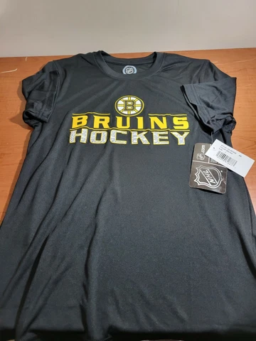 Boston Bruins Officially Licensed Youth T-Shirt Size L (14/16) Cover