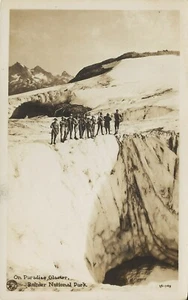 Postal Washington State Mt Rainier "On Paradise Glacier" RPPC 1924-49 sin usar - Imagen 1 de 1
