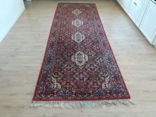 Beautiful Hand knotted 100% wool Runner/ Rug 354cm x 122cm.