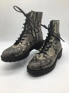 Chelsea & Violet Women’s CV War Taupe Snake Print Lugged Heel Combat Boots Sz.9M - Picture 1 of 12
