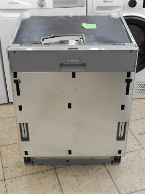 BOSCH vollintegrierbarer Geschirrspüler Serie 6, SMH6TCX01E, 14 Maßgedecke - Bild 1 von 4