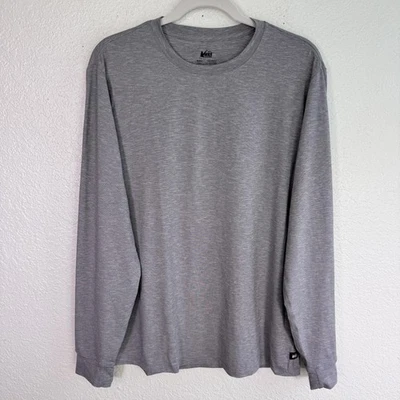 REI Active Pursuits Shirt Mens Medium Long Sleeve UPF 50 Thumbholes Gray NEW - Image 1 of 4