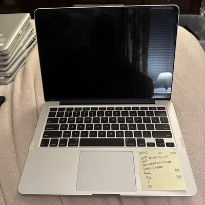 Apple MacBook Pro 13" i5 Early 2013 2.4ghz 4GB RAM 320GB SATA HD #108 - Image 1 of 4
