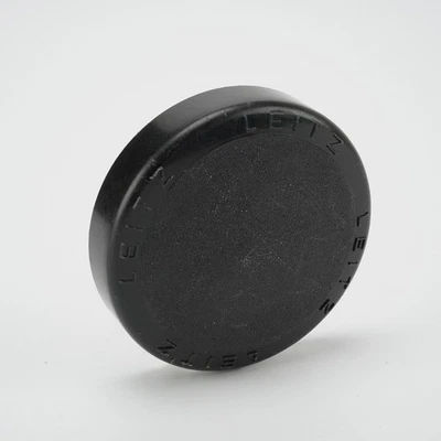 Tapa push-on Leitz Leica 14102P 52,5 mm para lentes Noctilux de 50 mm, 21 mm y 28 mm Foto 1 de 4