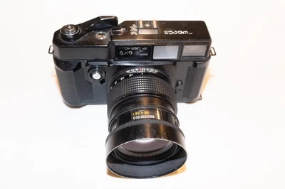 Cámara fotográfica de formato medio Fuji Fujifilm GW690 II Pro 6x9 (usada) Foto 1 de 4