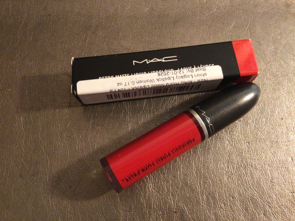 MAC Retro Matte Liquid Lip-Colour 0.17oz/5ml ~ RED ~  #104 FASHION LEGACY - Image 1 of 3