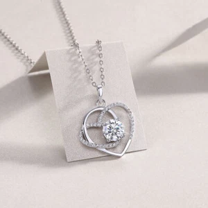 925 Sterling Silver 1CT Round Cut Moissanite HEART Pendant Necklace Women - Picture 1 of 8