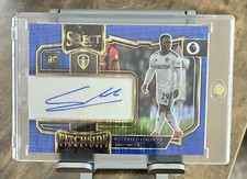 2022-23 Panini Select Wilfried Gnonto RC Rookie Blue Pulsar Pitchside Signatures