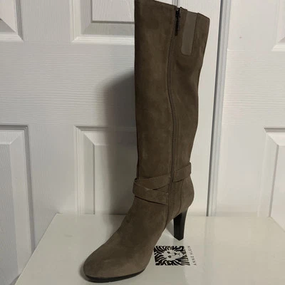 BOTAS ANNE KLEIN GAMUZA TOPO-HEBILLA AL TOBILLO-CREMALLERAS-HECHAS EN CHINA-TALLA 8,5 M Foto 1 de 4