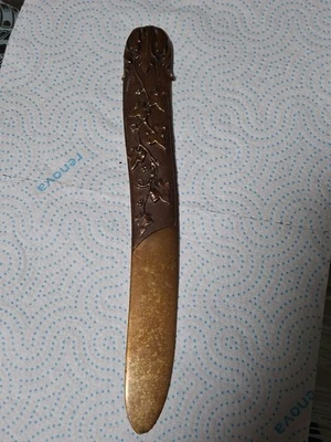 Très Anciens Joli Coupe-papier En Bronze Art-deco Signé - Photo 1/4