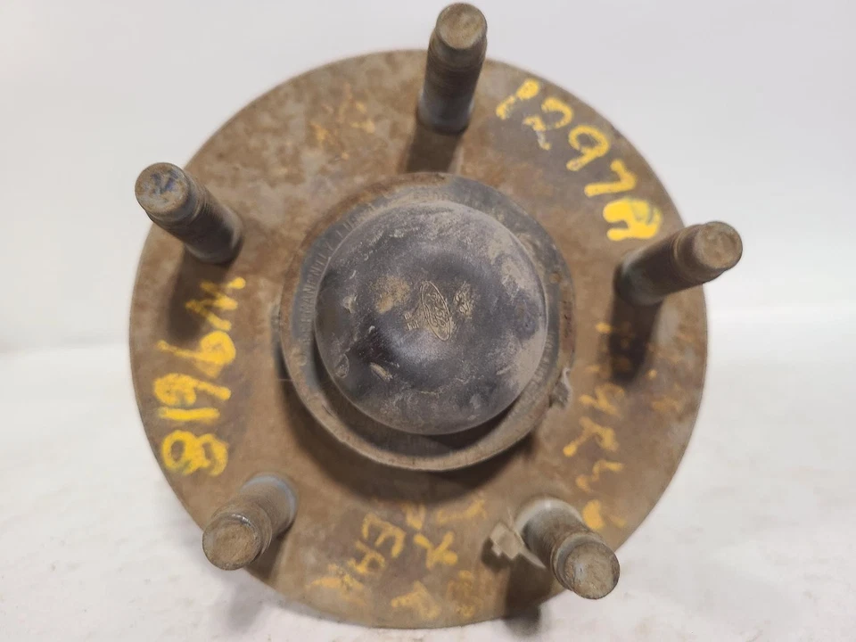 Buje de rueda trasero usado se adapta a: Ford Taurus 1993 trasero con ABS grado A trasero Foto 1 de 4