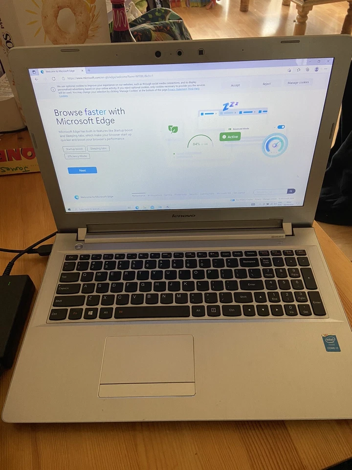 Lenovo Z51-70 i7 Laptop, i7-5500U CPU, 8GB RAM, 1TB HDD - Image 1 of 4