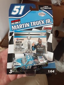 NEW Nascar Authentics MARTIN TRUEX JR AUTO OWNERS 51 2021 Wave 12 Raced Version
