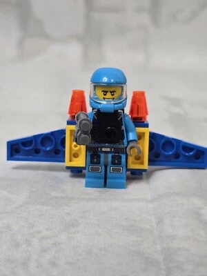 Lego 30141 Alien Conquest ADU Rookie - Jet Pack. No Manual Ot Binoculars  - Image 1 of 4