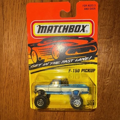 Camioneta Ford F-150 1996 Matchbox azul/plateada nueva en paquete - #65 1996 nueva Foto 1 de 3