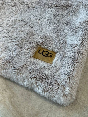 Ugg Blanket - Image 1 of 3