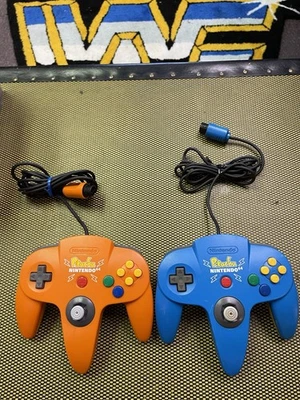 Paquete de controladores N64 Pikachu OEM Nintendo Pokemon Foto 1 de 4
