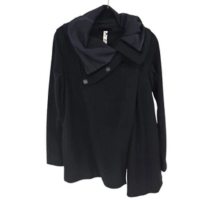 Lululemon Savasana Damengröße 6 schwarz ombre blau gefüttert wandelbare Wickeljacke - Bild 1 von 11