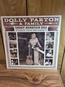 Dolly Parton - Dolly & Family Smoky Mountain DNA, 3 lp's (SEALED) - Picture 1 of 2