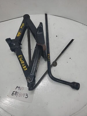 2000-2011 Ford Focus 2008-2019 Fiesta SPARE TIRE JACK OEM 1M5A-17080-AA Foto 1 de 4