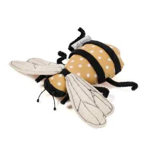 Handmade Bumble Bee Pincushion by Hobby Gift - Picture 1 of 2