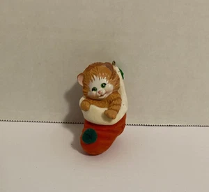 Vtg 1989 Hallmark Keepsake Ornament Stocking Kitten Tabby Cat Flocked Christmas - Picture 1 of 13