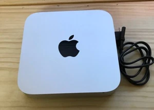 Apple Mac Mini 7,1 A1347 - i5-4278U - RAM8GB-HDD-256GB - MGEN2LL/ (J 136) - Picture 1 of 6