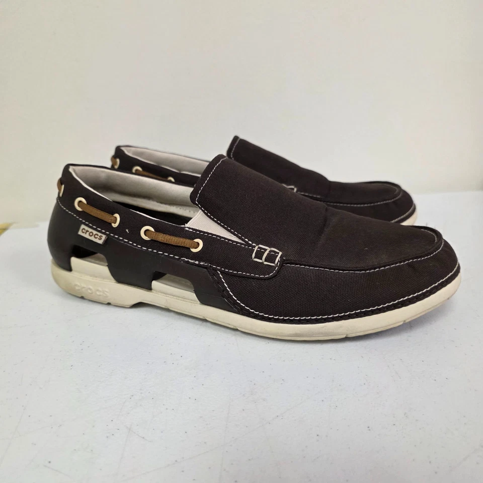 Crocs Hombres Zapatos de Barco Talla 10 Línea de Playa Lona Marrón Mocasines Sin Cordones Ligeros Foto 1 de 4
