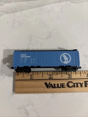 Model Power 3382 40' Reefer Freight Car Big-Sky Great Northern 11400 N - Image 1 of 4