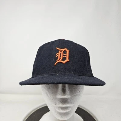 Detroit Tigers Hat Cap Fitted Mens 7 1/8 Navy Orange MLB Baseball New Era - Image 1 of 4