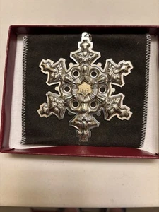 Gorham Sterling Silver 1982 Annual Snowflake Ornament with Gold Filled Year Mark - Picture 1 of 4