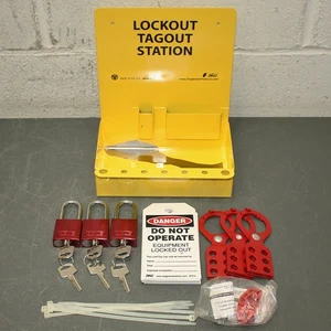 BESCHÄDIGT - Zing Lockout Tagout Station Kit 2723, (3) Vorhängeschlösser, (3) Hasps, Tags - Bild 1 von 8