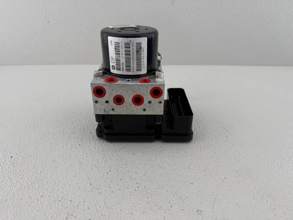 2014-2018 Jeep Wrangler 3.6L | Anti-lock Brake Module | ABS Pump 68284715AB OEM - Image 1 of 4