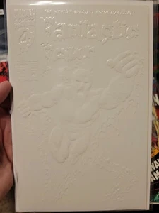 Fantastic Four #371 Dec 1992 Return of Lyja Embossed cover Marvel NM!! - Picture 1 of 5