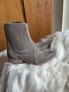 Free People Chelsea Boot Bootie Frontier Suede Women’s Size US 8 EUR 38 - Picture 1 of 6