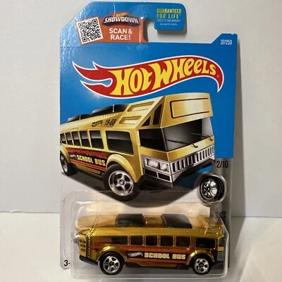 2015 Hot Wheels Gold School Bus HOT WHEELS HIGH  #37 Super Chromes  - Image 1 of 4