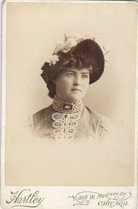 JENNIE COSTELLO: FIRST STAGE ACTRESS IN THE WITNESS PROTECTION PROGRAM- CAB CARD - Picture 1 of 2