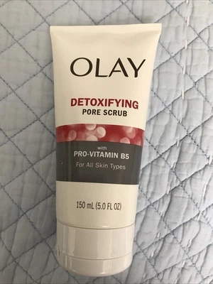 Olay Detoxifying Pore Scrub Pro Vitamin B5 (150ml/5fl.oz) New, As Seen - Image 1 of 2