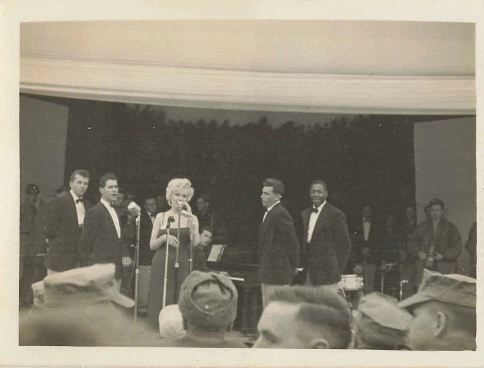 Marilyn Monroe Korea 1954 USO Show GI Snapshot Singing Onstage Band Clear RARE - Image 1 of 2
